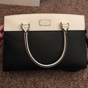 Kate Spade NWOT bag, Navy and White